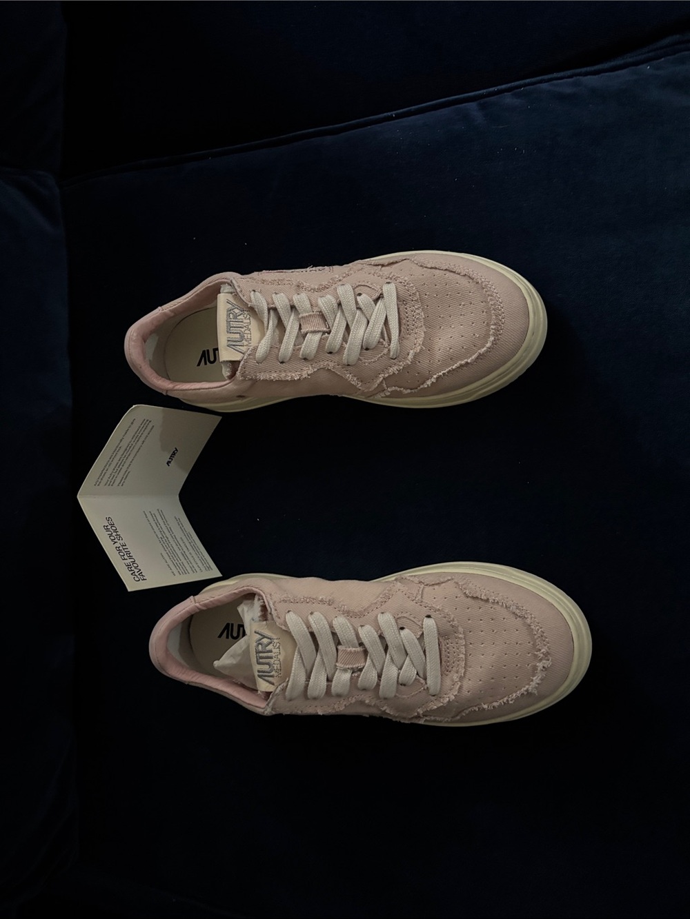 Autry Peach denim Low-Top Women's Sneaker with Ivory Sole